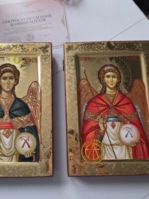 Sfinții Arhangheli Mihail și Gavril-Ocrotitori oamenilor si mijlocitori la Tronul Lui Dumnezeu !